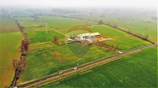 terreno agricolo in vendita a Caravaggio