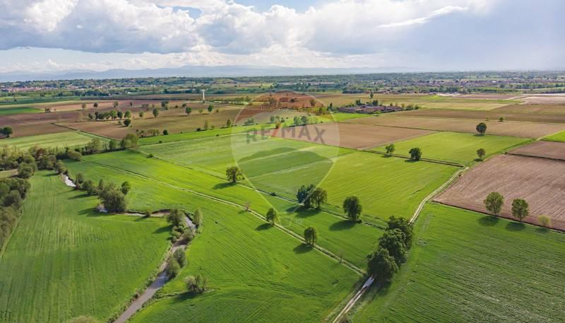 terreno agricolo in vendita a Caravaggio