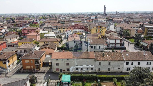 appartamento in vendita a Caravaggio