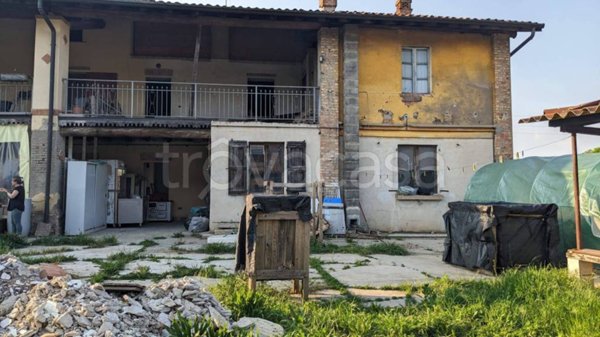 casa indipendente in vendita a Caravaggio