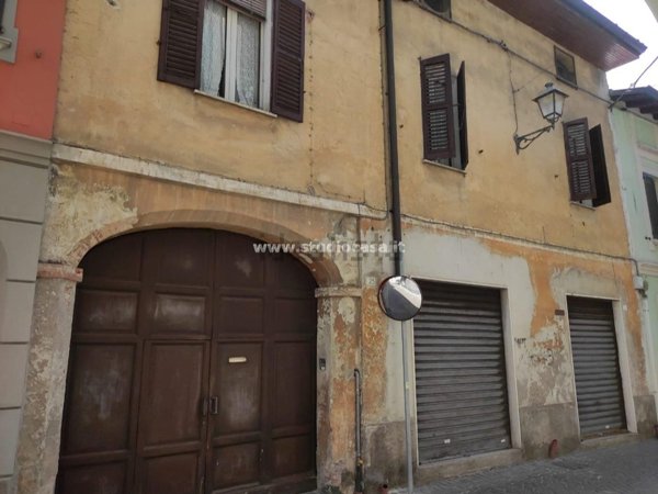 casa indipendente in vendita a Caravaggio