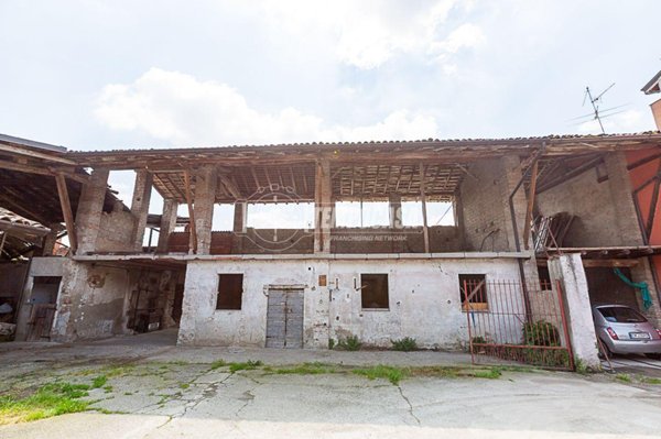 casa semindipendente in vendita a Caravaggio