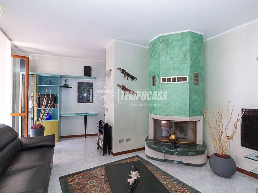 casa indipendente in vendita a Caravaggio