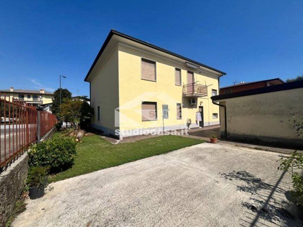 casa indipendente in vendita a Caravaggio