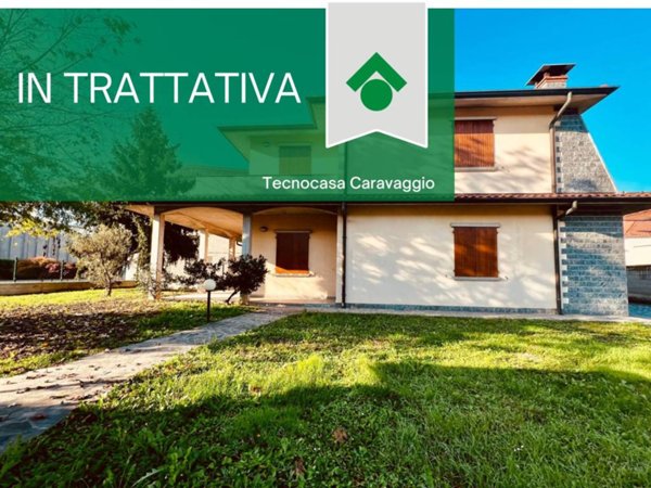 casa indipendente in vendita a Caravaggio