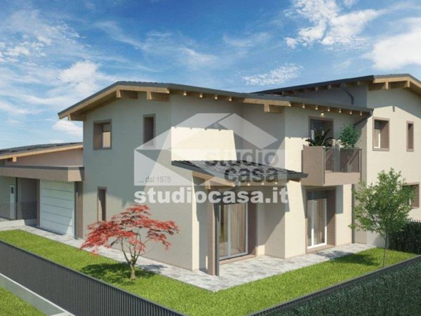 casa indipendente in vendita a Caravaggio