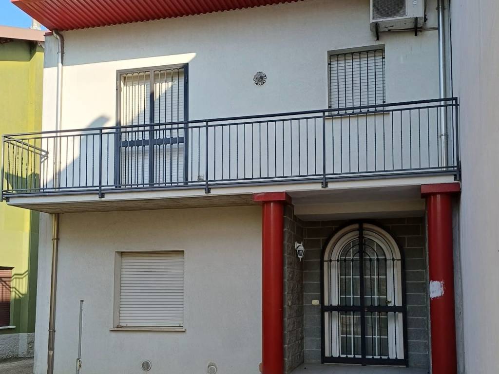 casa indipendente in vendita a Caravaggio