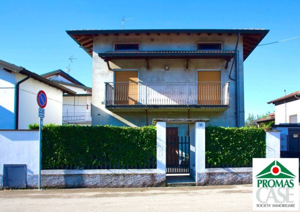 casa indipendente in vendita a Caravaggio