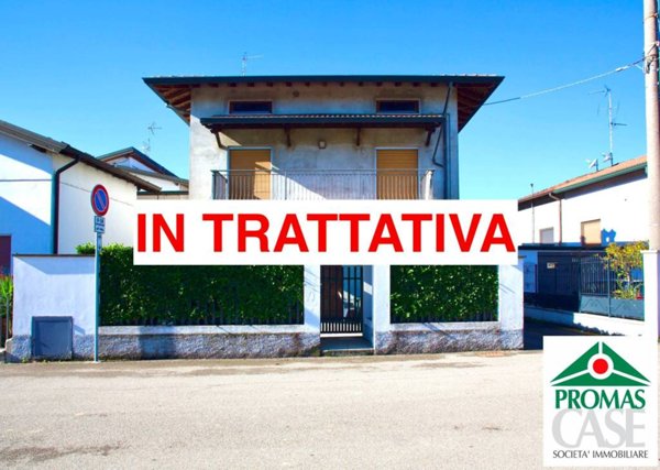 casa indipendente in vendita a Caravaggio