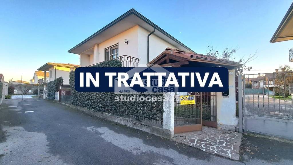 casa indipendente in vendita a Caravaggio