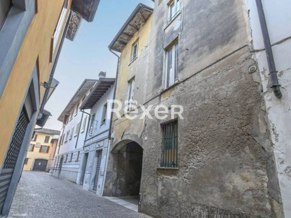 casa indipendente in vendita a Caravaggio