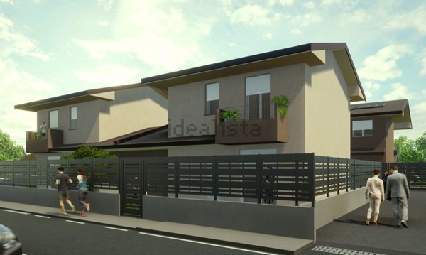 casa indipendente in vendita a Caravaggio