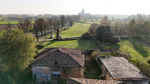casa indipendente in vendita a Caravaggio