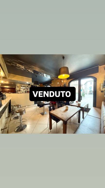 negozio in vendita a Caravaggio