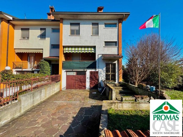 casa indipendente in vendita a Caravaggio