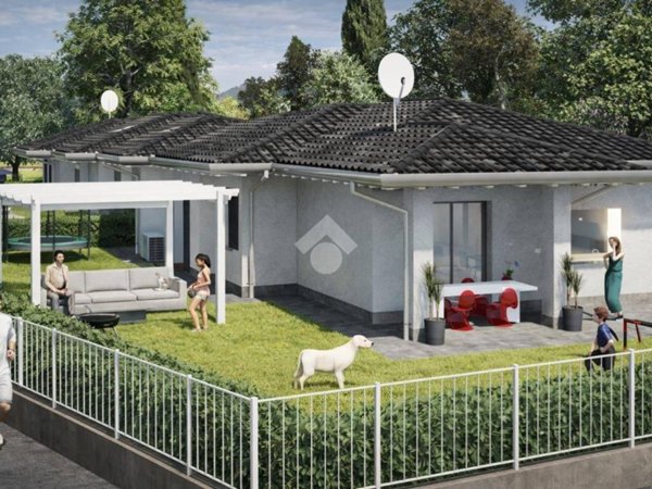 casa indipendente in vendita a Caravaggio