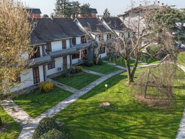 casa indipendente in vendita a Caravaggio