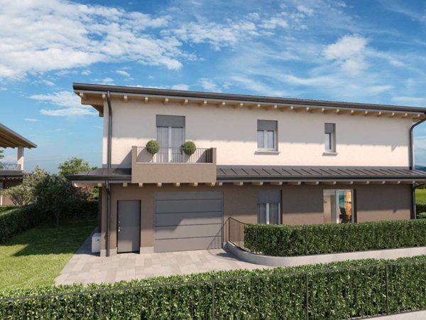 casa indipendente in vendita a Caravaggio