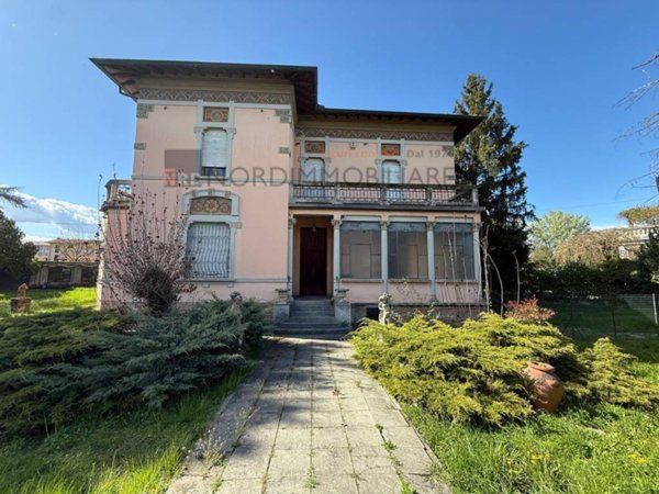 casa indipendente in vendita a Caravaggio