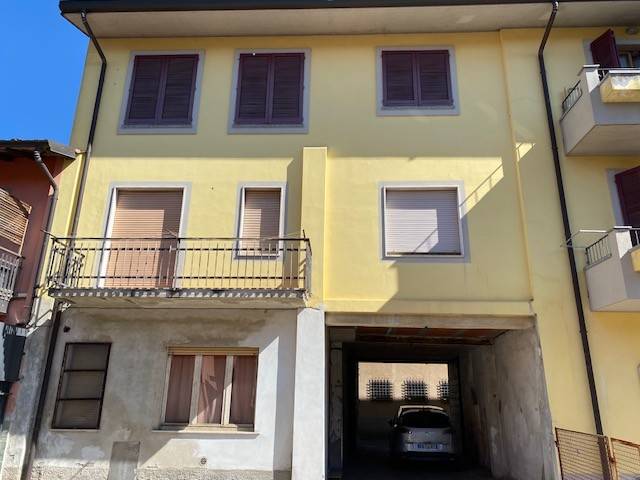 casa indipendente in vendita a Caravaggio