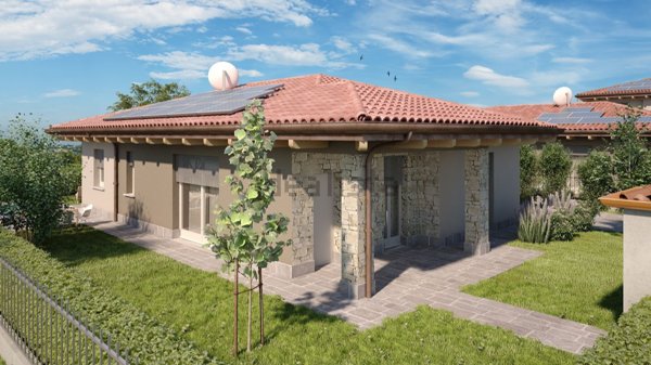 casa indipendente in vendita a Caravaggio