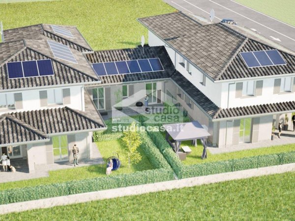 casa indipendente in vendita a Caravaggio