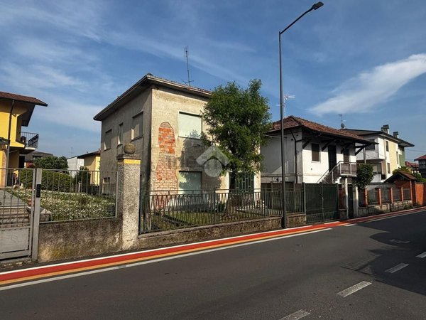 casa indipendente in vendita a Caravaggio