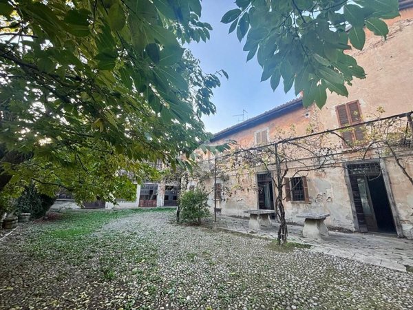casa semindipendente in vendita a Caravaggio