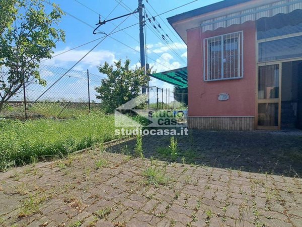 casa indipendente in vendita a Caravaggio