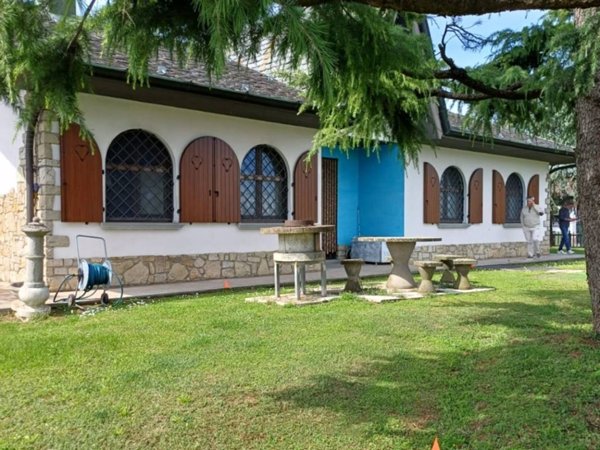casa indipendente in vendita a Caravaggio
