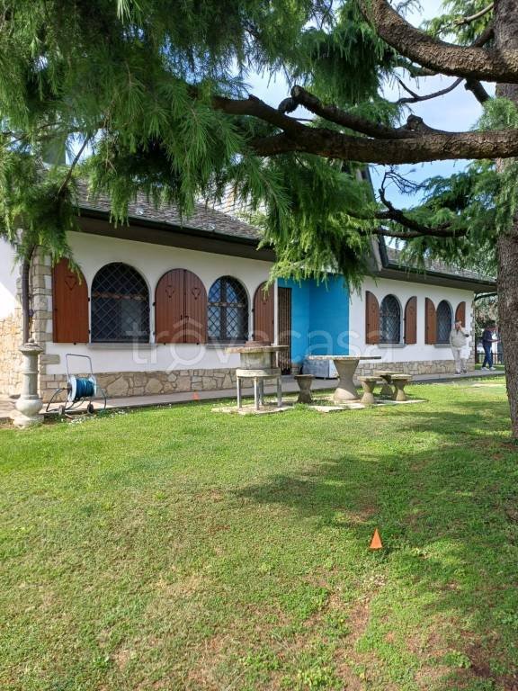 casa indipendente in vendita a Caravaggio