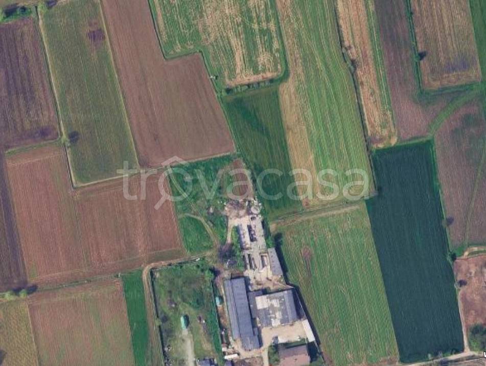 terreno edificabile in vendita a Caravaggio