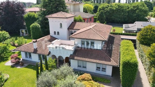 casa indipendente in vendita a Caravaggio