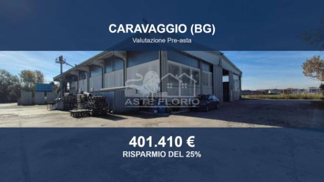 locale commerciale in vendita a Caravaggio