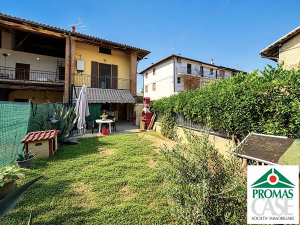 casa indipendente in vendita a Caravaggio