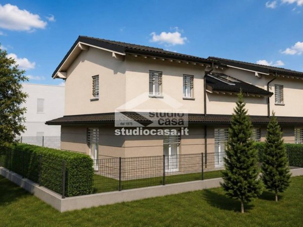 casa indipendente in vendita a Caravaggio