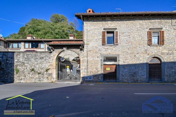 appartamento in vendita a Carobbio degli Angeli