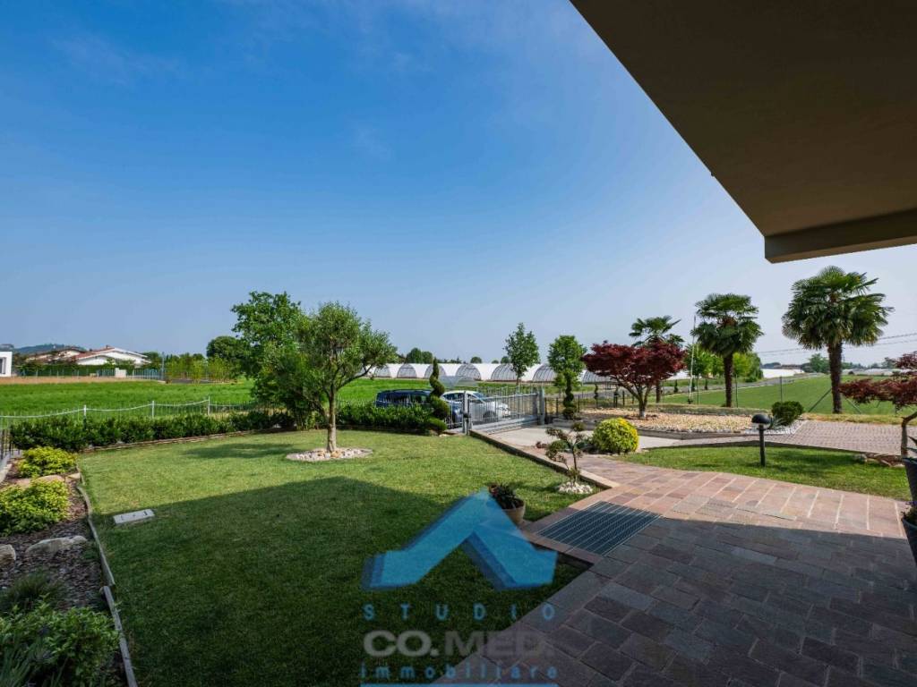 casa indipendente in vendita a Carobbio degli Angeli