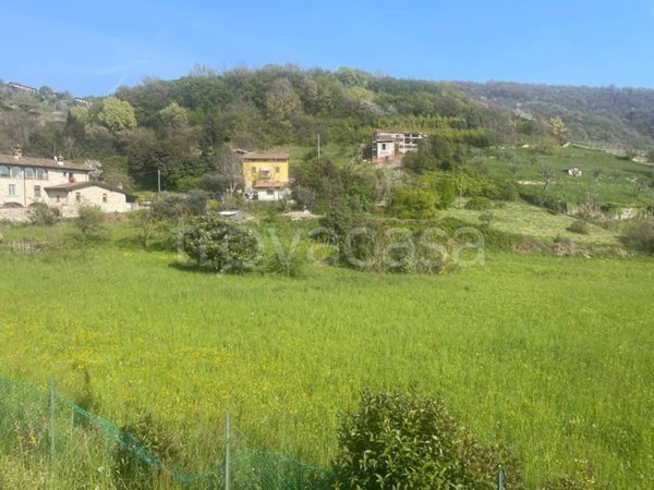 terreno edificabile in vendita a Carobbio degli Angeli