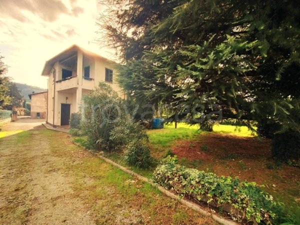 casa indipendente in vendita a Carobbio degli Angeli in zona Cicola