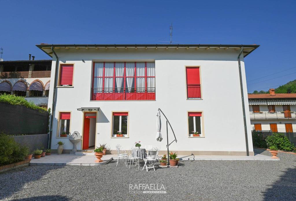 casa indipendente in vendita a Carobbio degli Angeli in zona Cicola
