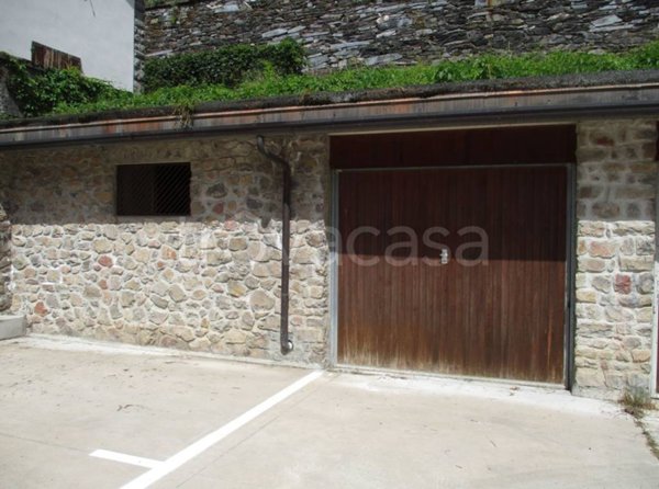 casa indipendente in vendita a Carona