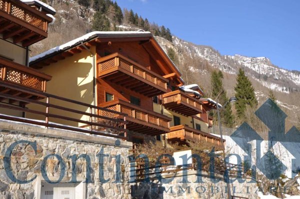 appartamento in vendita a Carona