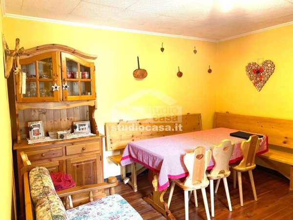 appartamento in vendita a Carona