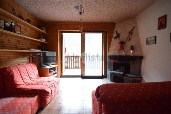 appartamento in vendita a Carona