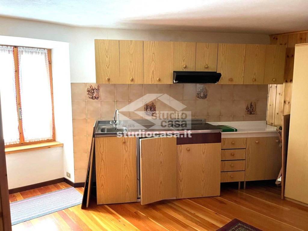 appartamento in vendita a Carona