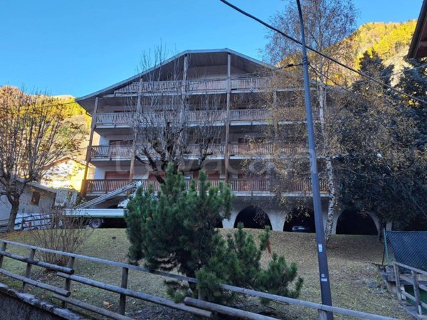 appartamento in vendita a Carona