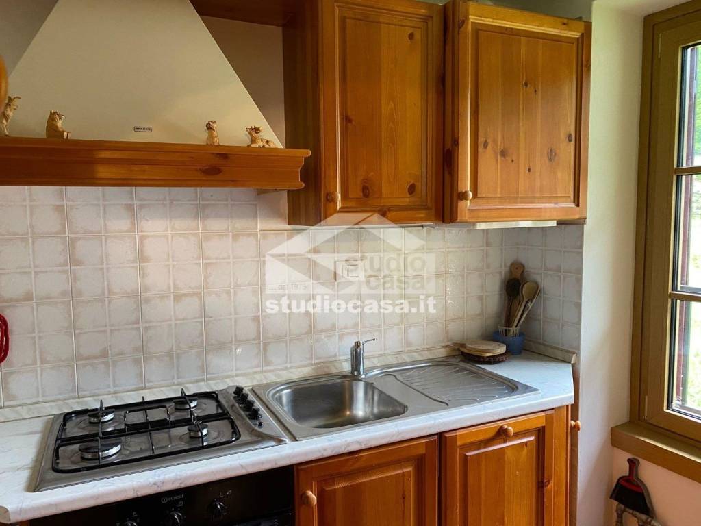 appartamento in vendita a Carona