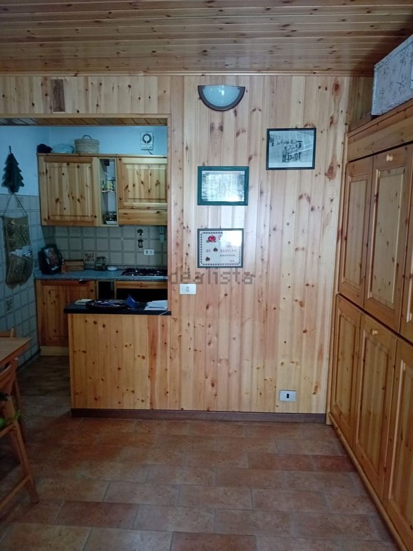 appartamento in vendita a Carona