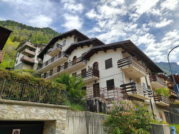 appartamento in vendita a Carona